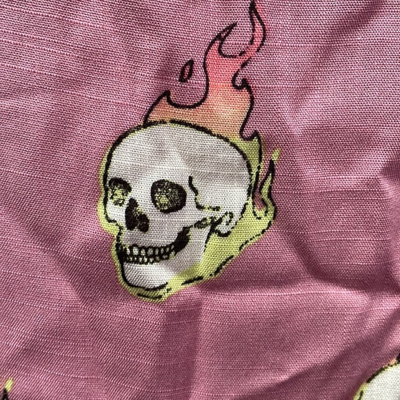 NWT Torrid Light Purple Ava Camisole with Flaming Skulls, Sz 2x - Picture 3 of 6